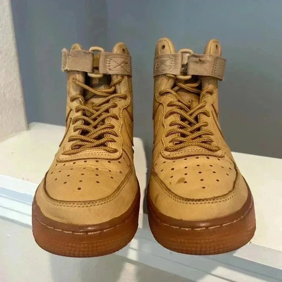 NIKE Air Force 1’s Flax ‘Wheat’ High Sz: 5Y Youth / 6.5 Womens #807617-200 - Picture 7 of 9